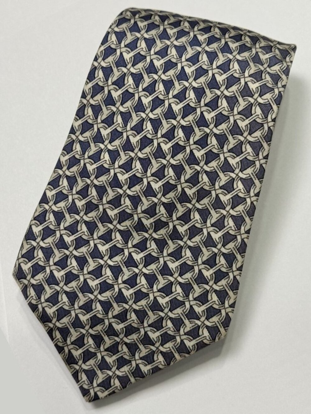 HERMES Dark Navy Light Grey Horsebit Pattern Print Silk  Tie